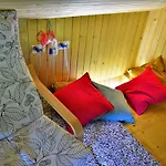 Holiday home Sleeping With The Bees Kozjak *