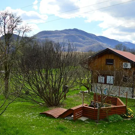 Vakantiehuis Sleeping With The Bees Kozjak