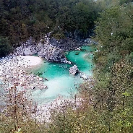 Sleeping With The Bees Kozjak Vakantiehuis Kobarid