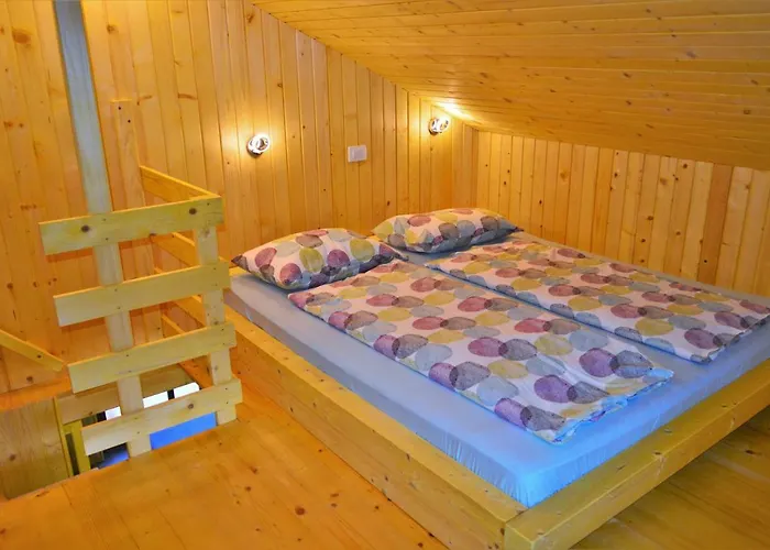 Casa de Férias Sleeping With The Bees Kozjak Kobarid